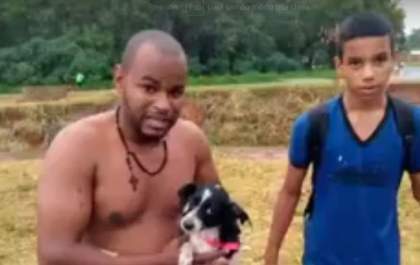 Homem arrisca a própria vida para salvar cãozinho