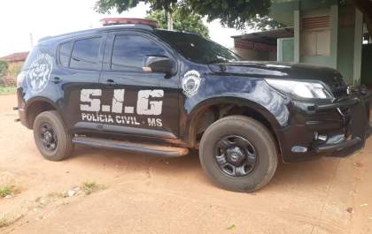 Bandidos armados invadem escritório e agridem advogadas