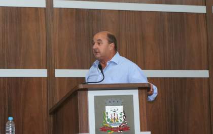 Barone diz que Fermino não sabe conjugar verbo e democrata rebate: 