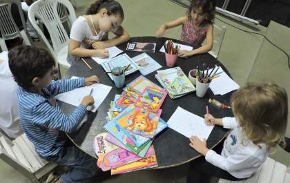 Em nova edição, Sarau dos Amigos homenageia escritores e cantores ilhenses
