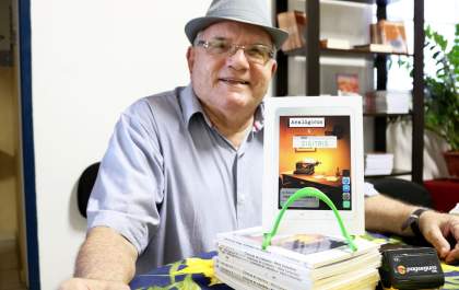 Crônicas compõem 7º livro do escritor e jornalista Hélio Consolaro&nbsp;&nbsp;