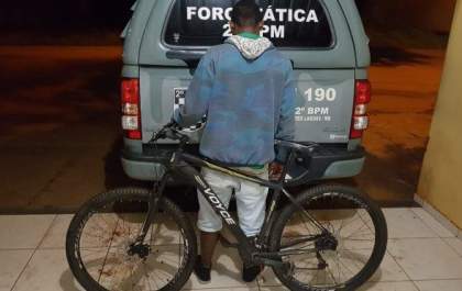 Bicicleta furtada é localizada com jovem no bairro Vila São João&nbsp;