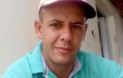 Família recebe corpo errado para velório em casa