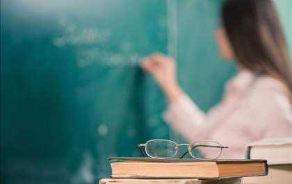 Justiça determina reposição de professores em escola estadual