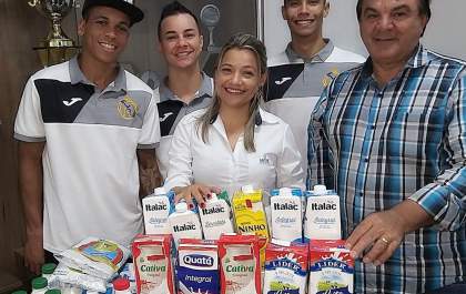 Brota Vida recebe leite arrecadado em jogo entre Real Madruga e Samar