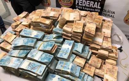 Dinheiro apreendido durante operação Atalho soma cerca de R$ 4 milhões