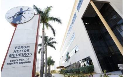 Fazendeiros são condenados por acidente com gado solto na região de Três Lagoas