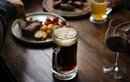 Carne e cerveja! Saiba como deixar essa combinação super harmônica