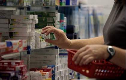 Projeto autoriza supermercados a vender remédios sem receita