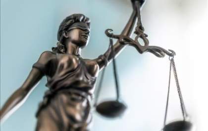 Mulher condenada pela 2ª vez por tentar entrar com droga em presídio é presa