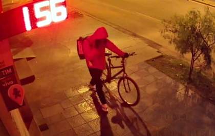 Jovem é preso por furto de 40 aparelhos celulares em loja na Clodoaldo Garcia