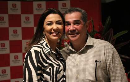 Coquetel de lançamento