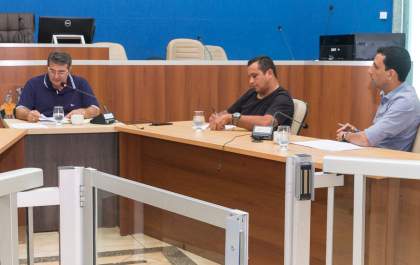 Comissão da Câmara investiga supostas irregularidades no transporte escolar
