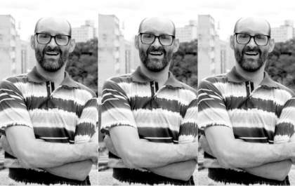 Com paralisia cerebral, ele começou colaborando com jornal em Guaraçaí e hoje tem mais de 50 livros publicados