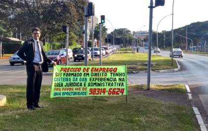 Com 13 milhões de desocupados, Brasil registra meios inusitados de busca por emprego
