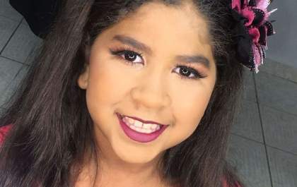 Talento nato: Maquiadora Mirim brilha em Ribas do Rio Pardo