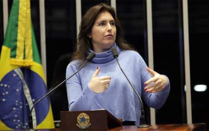 Senadora Simone Tebet vota pela derrubada do decreto das armas