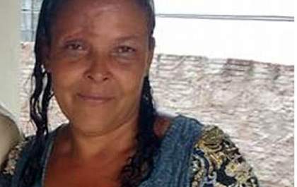 Divulgada a identidade de avó que matou o neto com tábua de carne