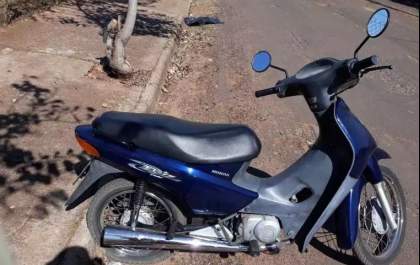 Adolescente de 14 anos é detido após furtar Honda Biz