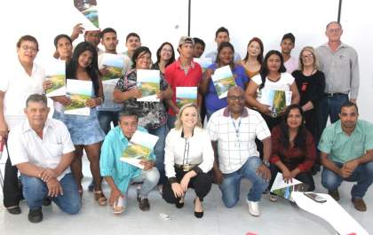 Primeira turma do Programa Frente de Trabalho do Governo de Andradina recebeu qualificações profissionais