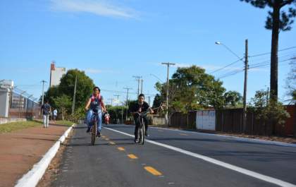 Ciclistas comemoram o aumento de ciclovias em TL&nbsp;
