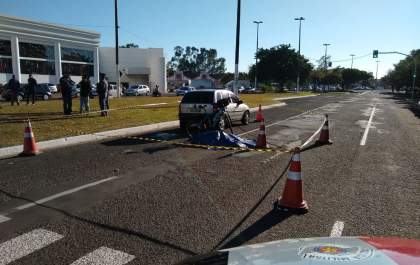 Homem morre atropelado na Araçás em frente à Havan