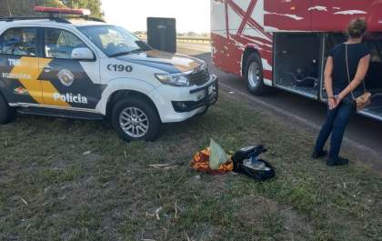 Mulher é presa com 5,8 quilos de maconha em ônibus