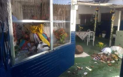 Traficantes destroem terreiro de candomblé dizendo ser 'bandidos de Jesus'