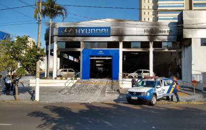 Concessionária vai buscar alternativas para retomar atendimento