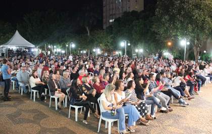 ConSertão fez tributo a música caipira e emocionou o grande público em Andradina