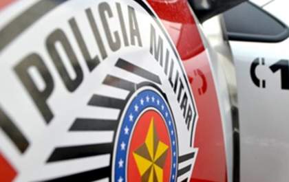 Adolescentes e menina de 10 anos são detidas por furto em supermercado