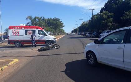 Motocilista fica ferido em acidente na Avenida Rosário Congro