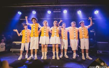 Adolescentes comandam clássicos do Queen no Sesc Birigui