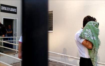 Investigado por incêndio em concessionária vai responder por furto