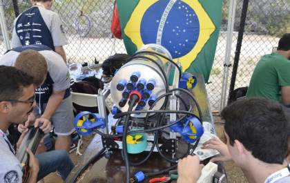 Equipe Nautilus representa Brasil na Robosub 2019