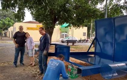 Araçatuba ganha primeiros abrigos para pontos de ônibus