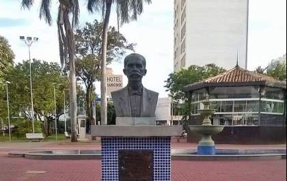 Prefeitura promete reforçar patrulhamento após tentativa de furto na praça Rui Barbosa