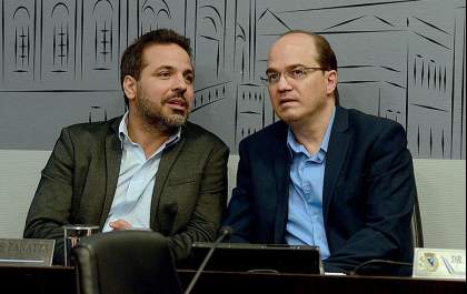 Projeto extingue cargos e cria novas funções na Câmara