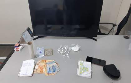 Apartamento em Três Lagoas funcionava como ponto de tráfico de drogas