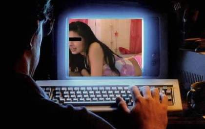 Mãe de adolescente desconfia de fotográfo e descobre que ele tem passagens por pedofilia