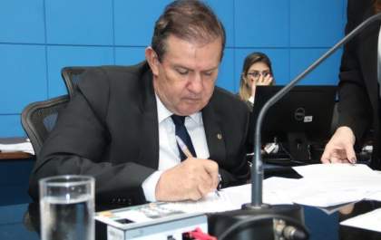 Eduardo Rocha solicita melhorias na Avenida Ranulpho Marques Leal, em Três Lagoas