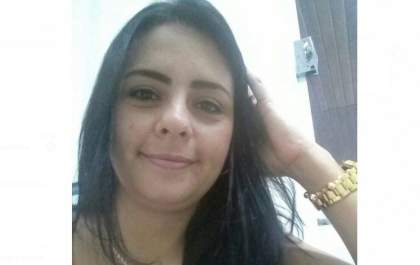 Motociclista morre em acidente envolvendo caminhão