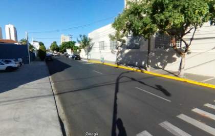 Trânsito na Tiradentes é bloqueado para obra