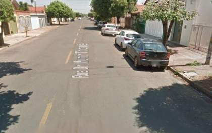 Casa de ração é invadida e dinheiro do caixa é furtado no bairro Colinos