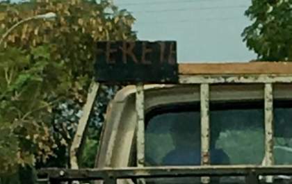 Erro em placa chama atenção de morador em Três Lagoas