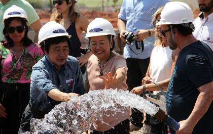 Como um dos termas mais modernos do País, Tamiko e equipe visitam as obras do Acqualinda