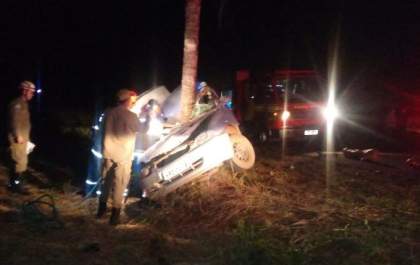 Acidente de carro mata irmãos na MS-080
