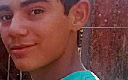 Família pede ajuda para encontrar adolescente que fugiu de casa