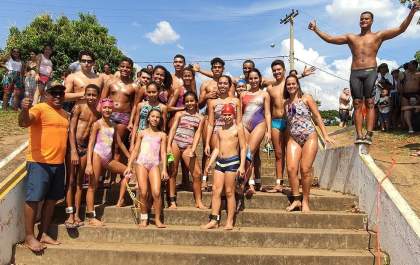Natação de Andradina foi destaque na Travessia do Rio Paraná em Panorama