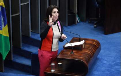 Senado rejeita projeto que comprometia transparência e controle sobre partidos